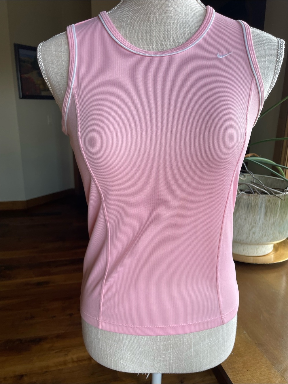 Nike Dri-Fit  Ribbed Light Pink Athletic Tank Top size small